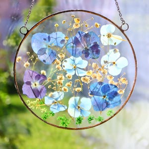Stained Glass Baby breath blue flowers Cozy Suncatcher: Pressed Flower Frame, Mom Gift